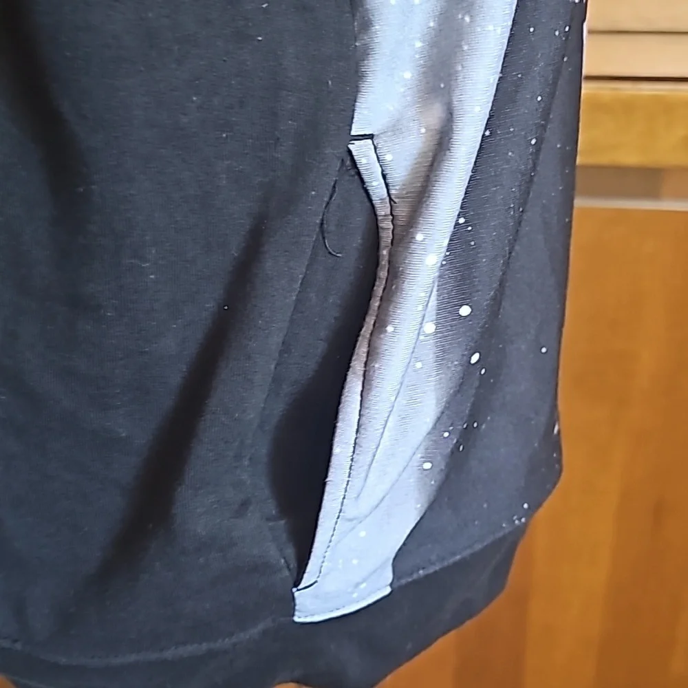 NWT Disney Star Wars Hooodie Sweater Epic Light Saber Battle front pockets - Picture 6 of 8